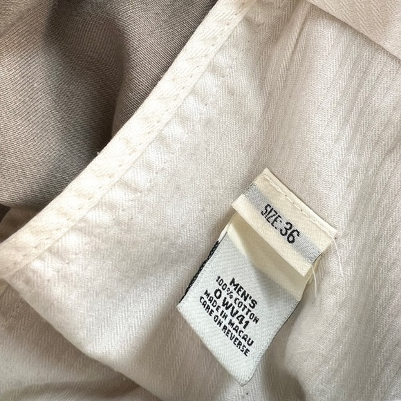 L.L. Bean Wrinkle-Free Chinos Men’s Sz 36 Like New! - Picture 8 of 9